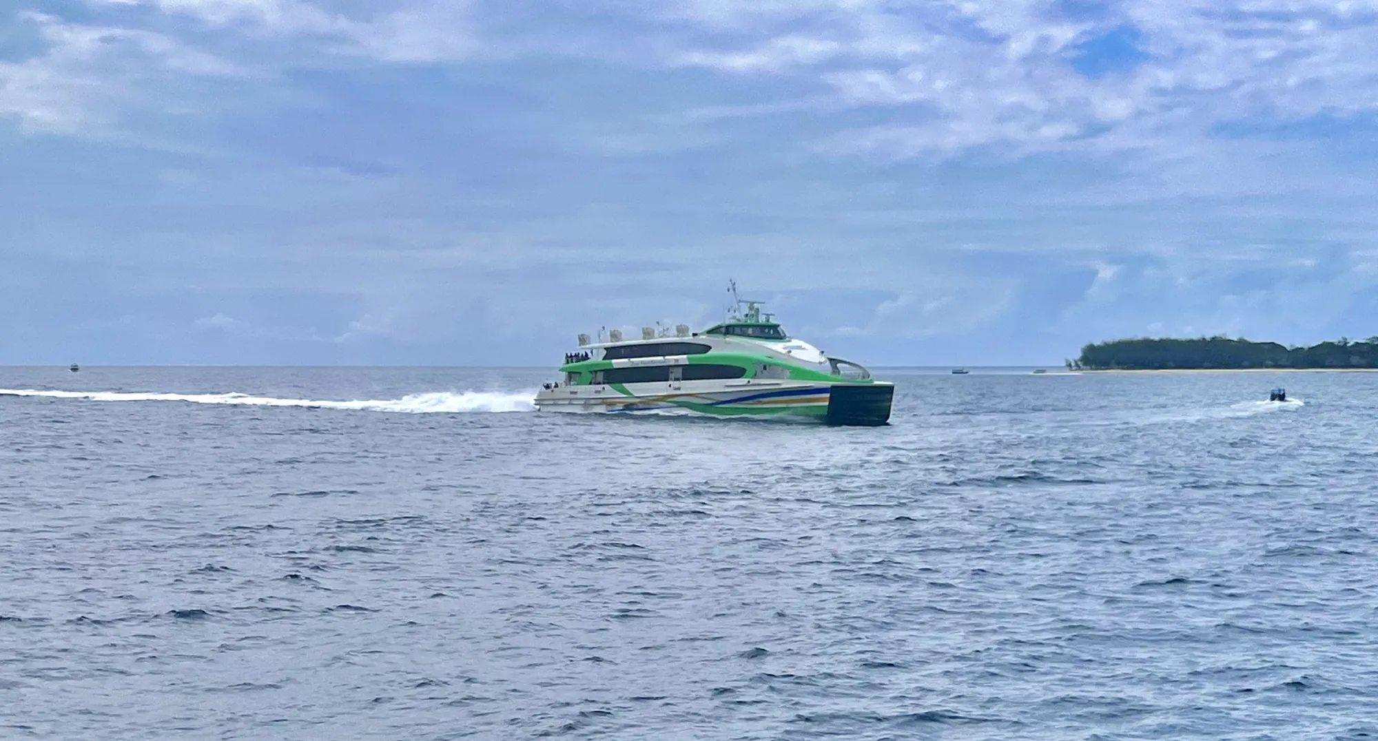 Zanzibar Ferry Boat Travel Sea Dar es Salaam